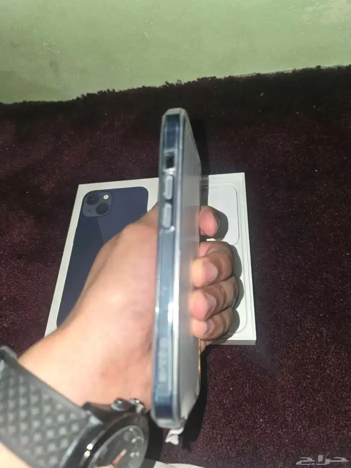 أيفون 13 العادي للبيع أخو الجديد 2