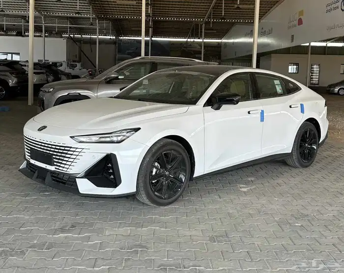 شانجان يونى فى 2026- CHANGAN UNI-V 4