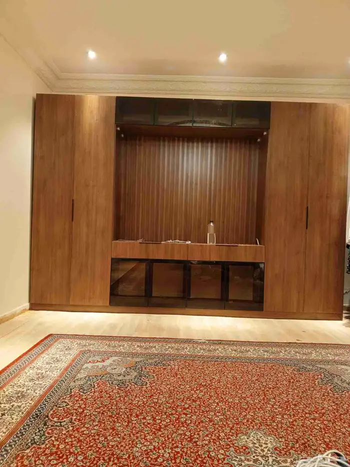نجار..تركيب دولاب خشب و المنيوم و تصليح وتعديل 0