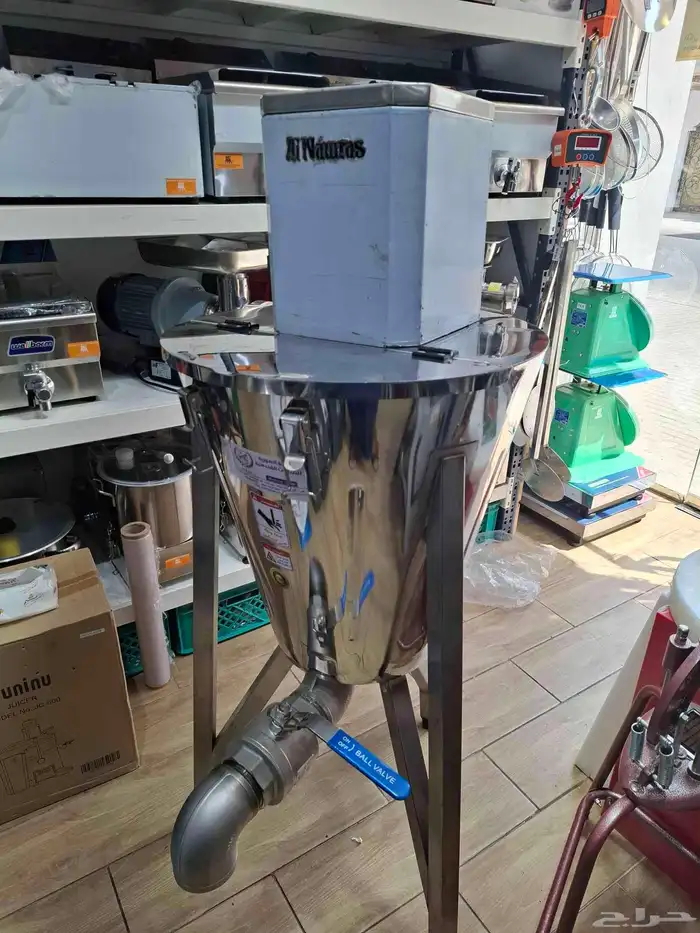 خلاط كبير عصيرات 6