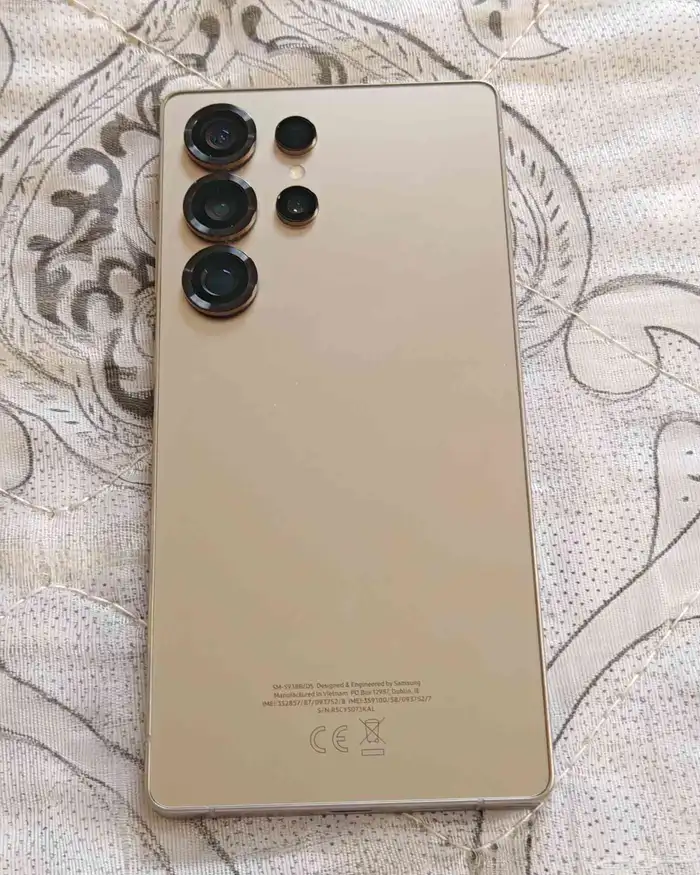 جالكسي s25 الترا 0