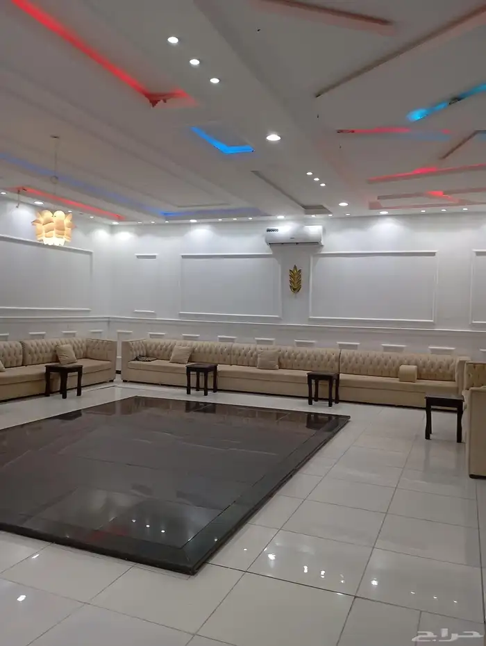 استراحه للايجار الشهري قسمين 4