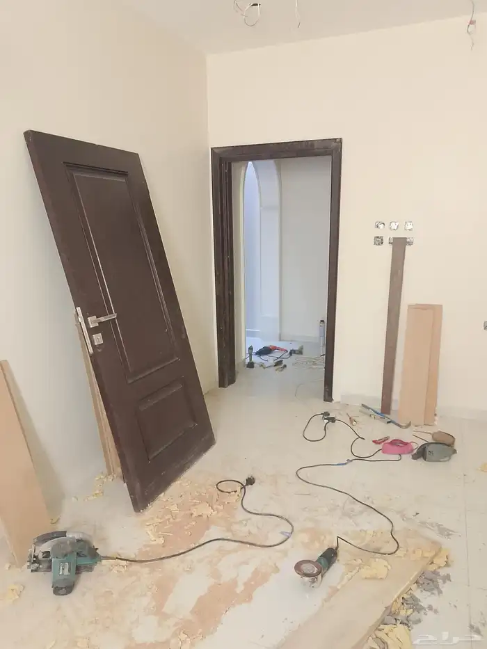 نجار تركيب ابواب وتركيب كوالين وصيانه بالمدينة المنورة 2