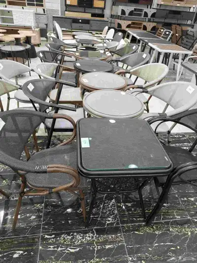 طاولات وكراسي للكافيهات والمطاعم والمقاهي بجميع أنواعها index