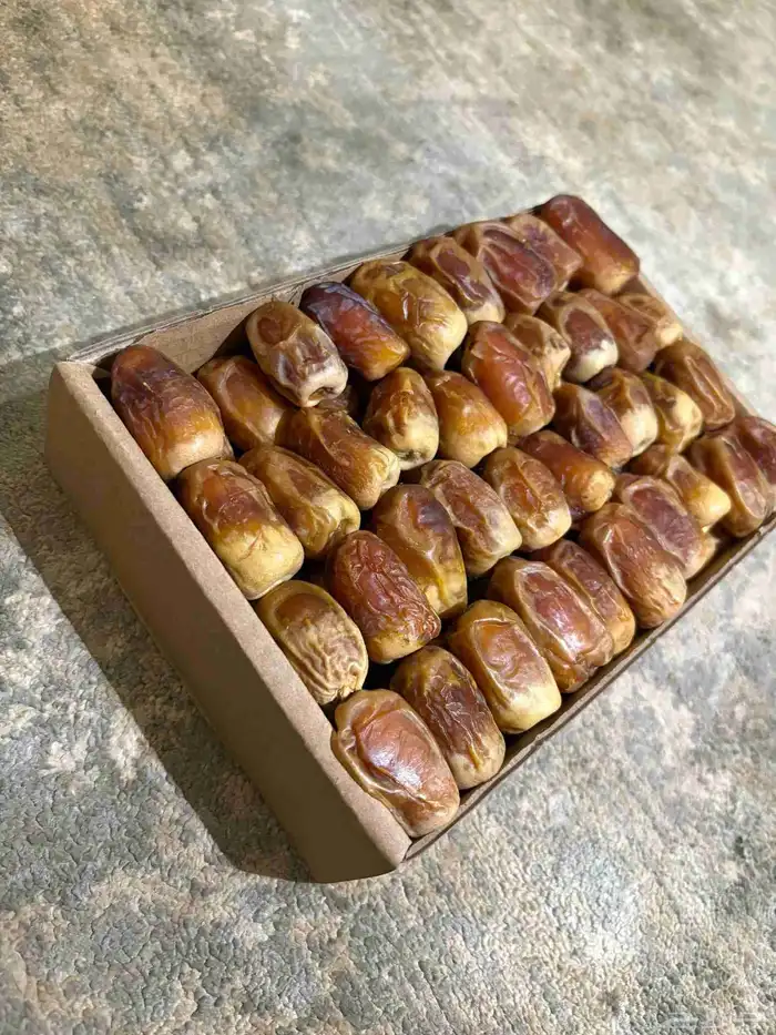 تمر صقعي وسكري 0