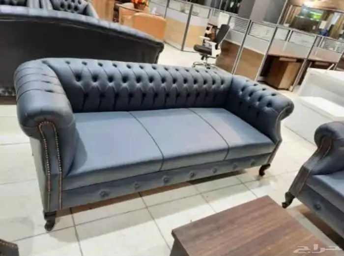 مكتبي كنب جلد فخم جديد سعر الجمل 10