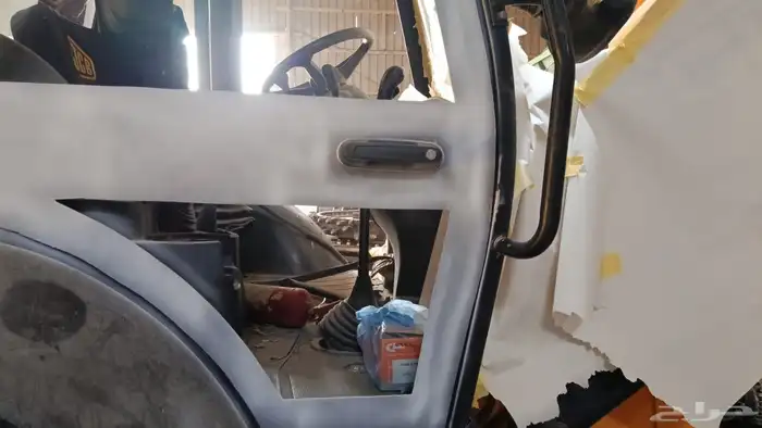 زجاج معدات ثقيلة بكلينات شيولات بوبكات بلدوزرات حفارات 1