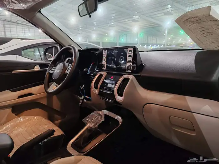 كيا سونيت 2024 .. استندر..نص فل.. اقساط تبدأ من 1000 ريال 7