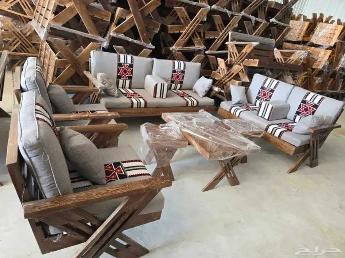 جلسات خارجية تقم كراسي خشب و حديد 8