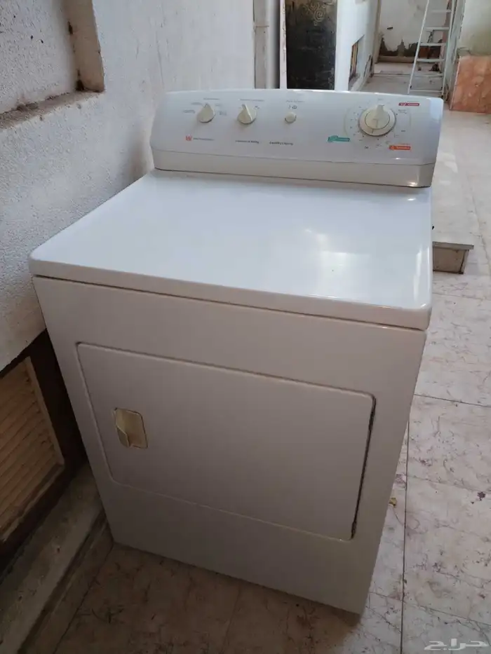 نشافة ملابس أمريكي 1