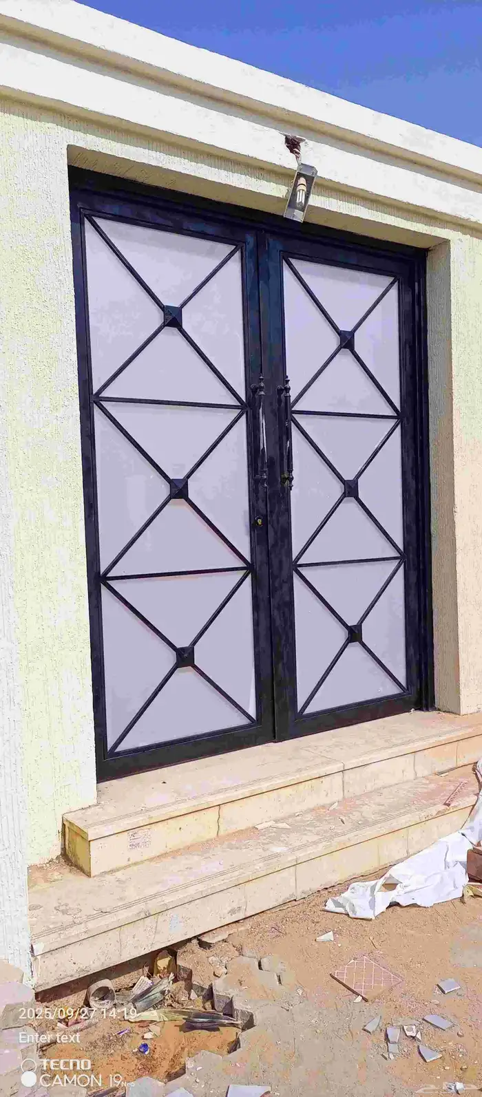 laksan door Hadid decoker 0