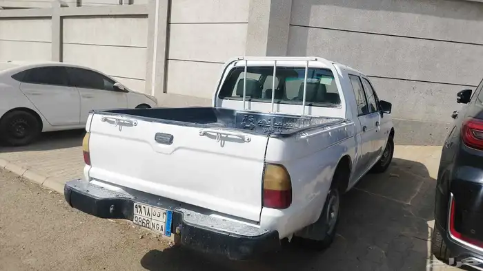 متسوبيشي بكب غمارتين 8