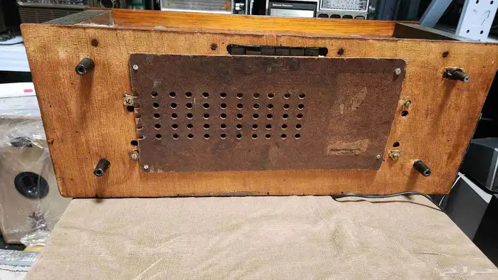 راديو فيليبس خشبي 8