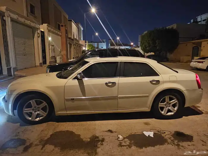 كرايسلر c300 2008 10