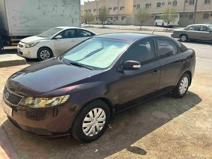 كيا سيراتو 2012 4