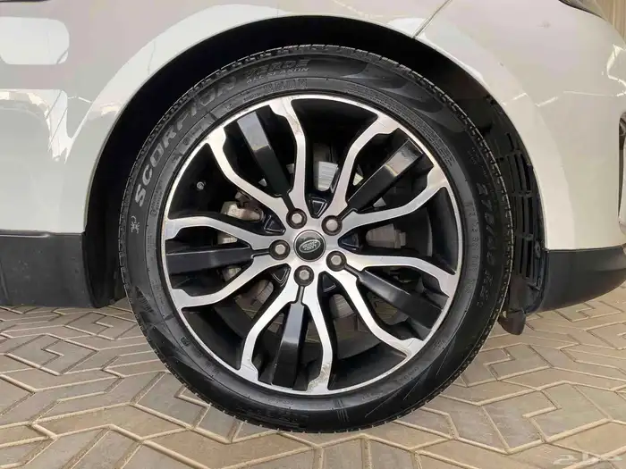 Land Rover Range Rover Sport 2020 3