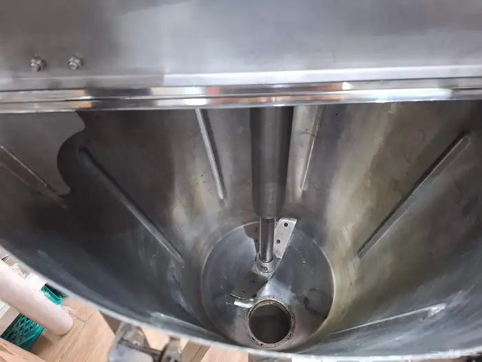 خلاط كبير عصيرات 3