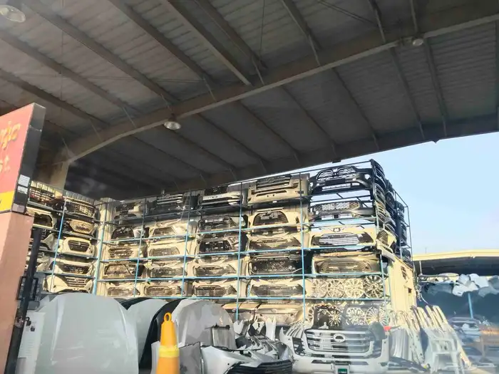 لوفر لكم قطع تويوتا جميع قطع الغيار السيارات تويوتا كامري 1