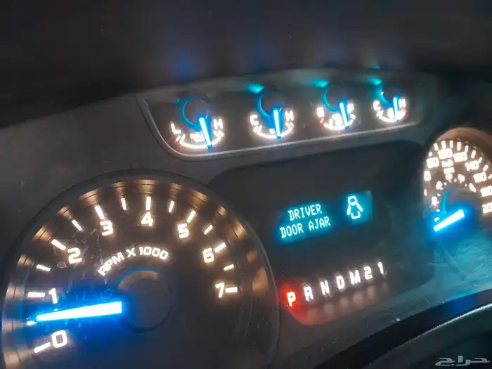 تم البيع فورد اف 150 دبل موديل 2014 41