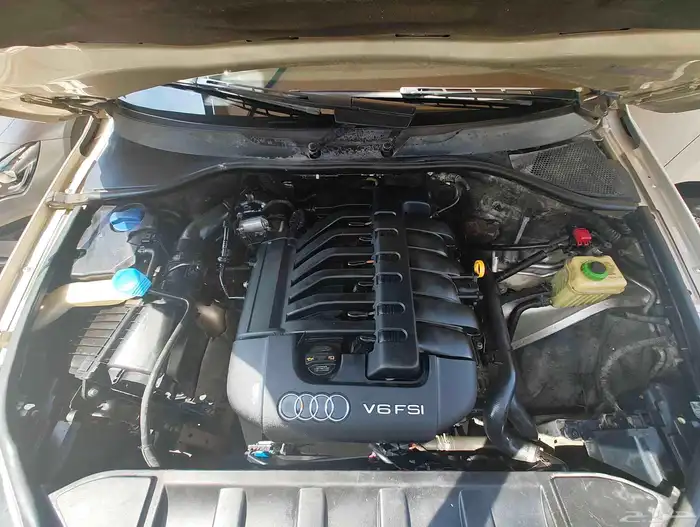 audi Q7 2010 13