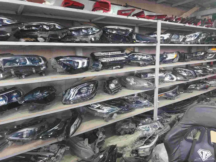 شمعات جميع انواع السيارات اصلي وكاله مع الضمان 7