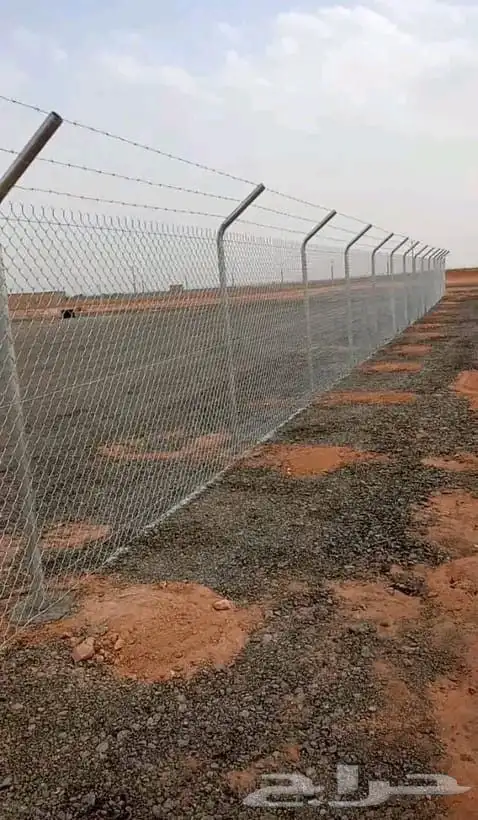 شبوك مزارع وكسارات أسعارنا مناسبه اتصل نصل لسنا الوحيدين ولا 7