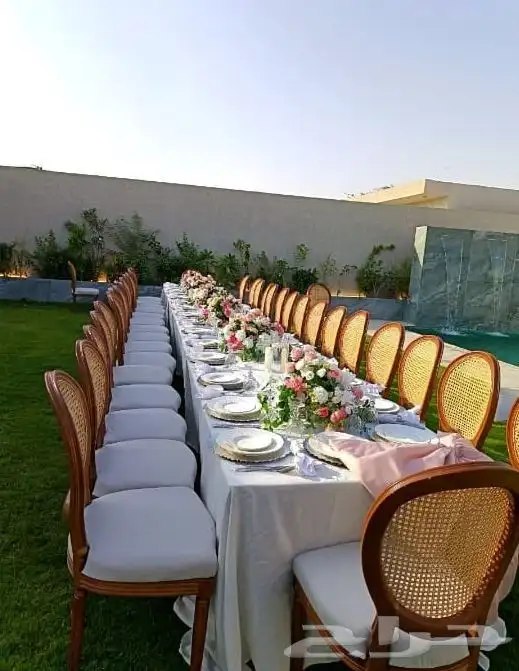 طاولات طعام 2