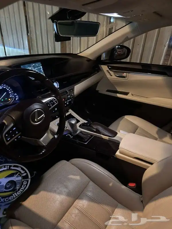 لكزس ES300h 2017 1