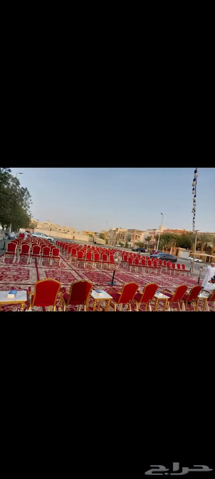 للحجز والاستفسار 1