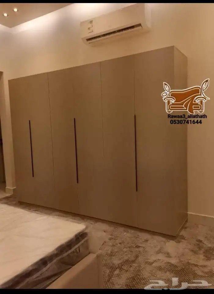 ديكورات داخلية طاولات قهوة مداخل كونسول تكسيات 3