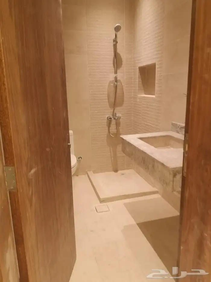 فيلا متصلة للبيع في جدة حي الفلاح 1