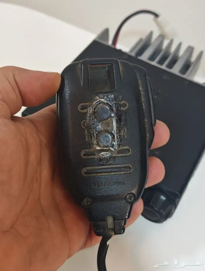 Icom 2300H جهاز لاسلكي ياباني استخدام الموسم 4