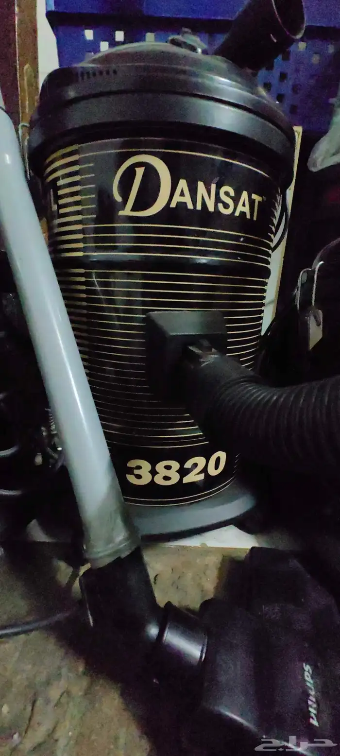 مكنسة كهربائيه 1