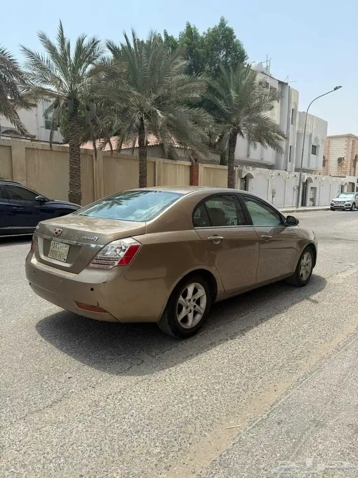 جيلي ام جراند 7 2014 2
