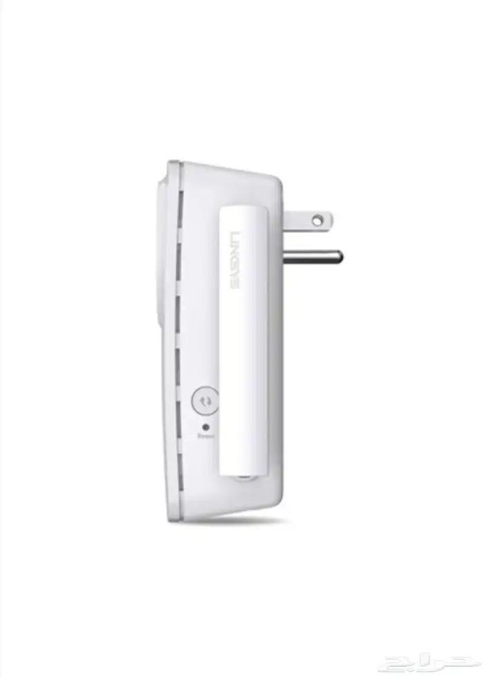 جهاز مقوي شبكة و رأس مقبس جداري في نفس وقتLINKSYS RE6700 1