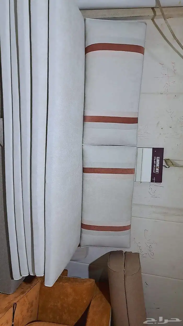 تفصيل جميع انواع المجالس وستائر وجلست خارجيه حسب الطلب 0