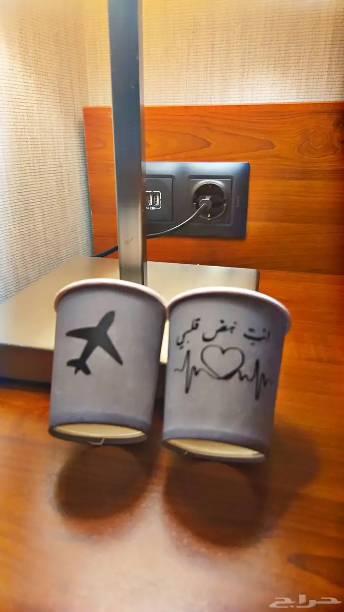 طباعة استيكرات لاصقه حسب الطلب 2