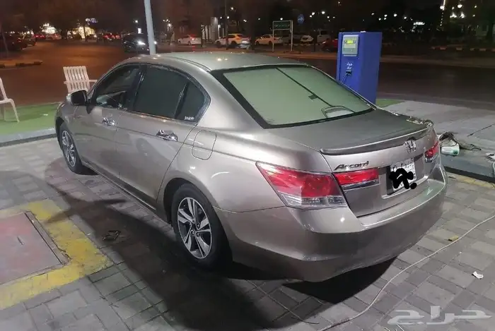 اكورد ذهبي 2010 6