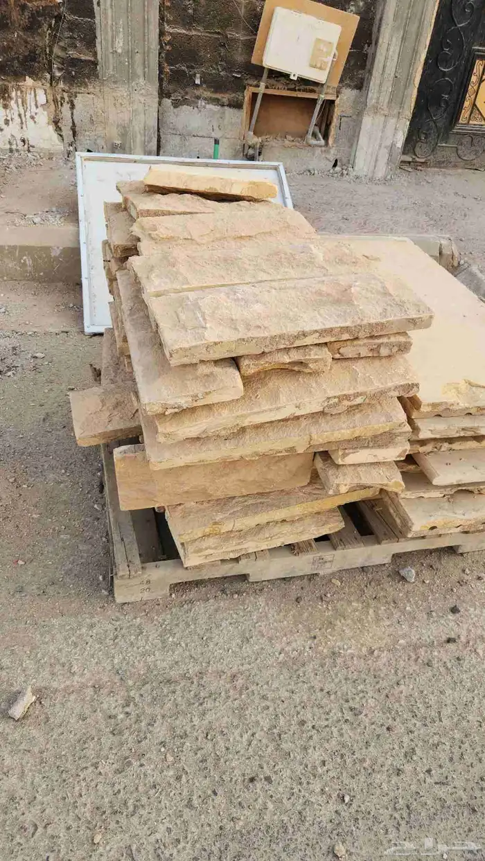 حجر مستعمل للبيع 1