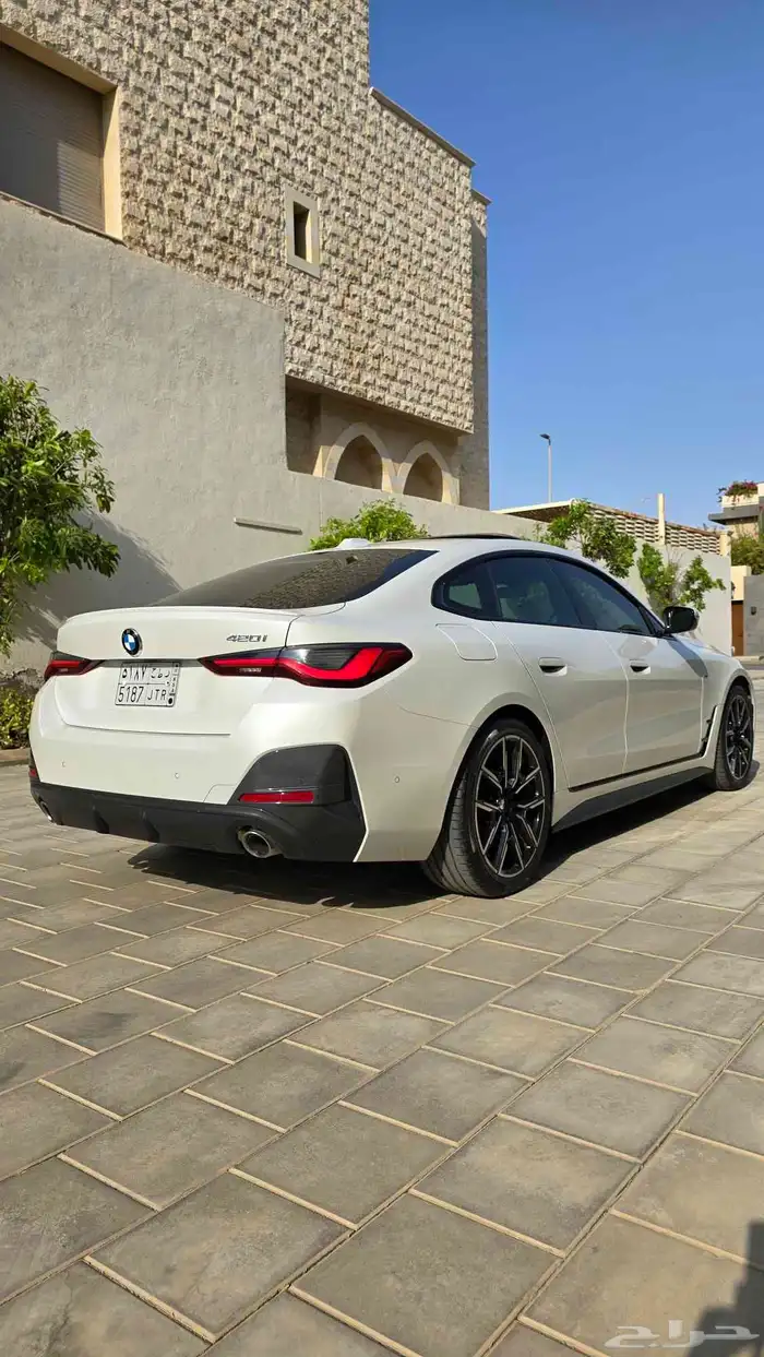 بي إم دبليو 420 موديل 2024 العداد 10 آلاف ضمان وصيانة مجانية 9