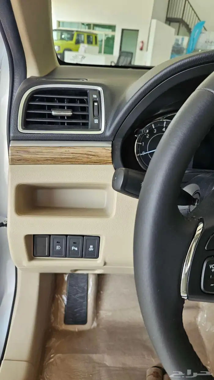 سوزوكي سياز GLX 2025 2