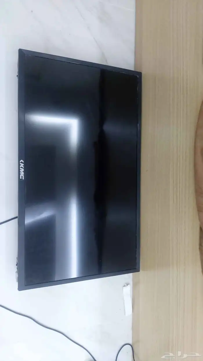 شاشه kmc led 32 بوصه السعر 250 غير قابل لتفاوض 0