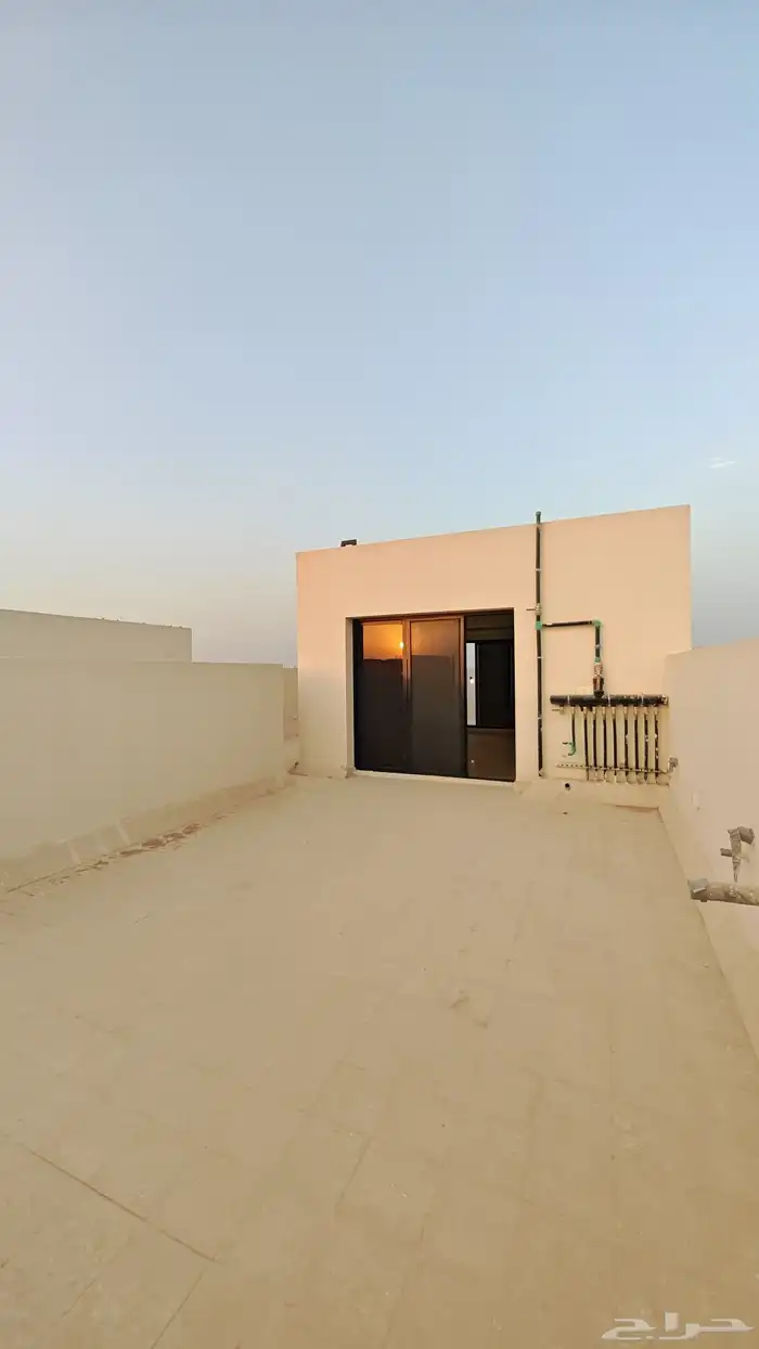 للبيع فيلا في مشروع الأسكان بحي عريض 29