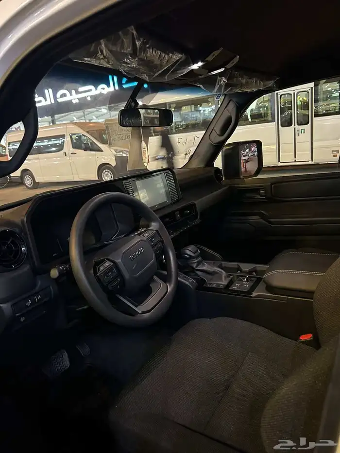تويوتا برادو TX2 ديزل 2024 عداد 4 ألف 7