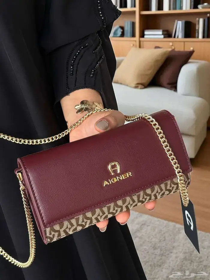 شنط ماركه تجزائة فقط هذا العرض 8