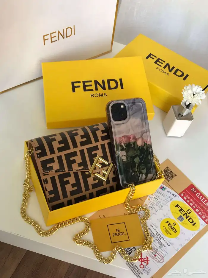 شنط ماركه تجزائة فقط هذا العرض 35