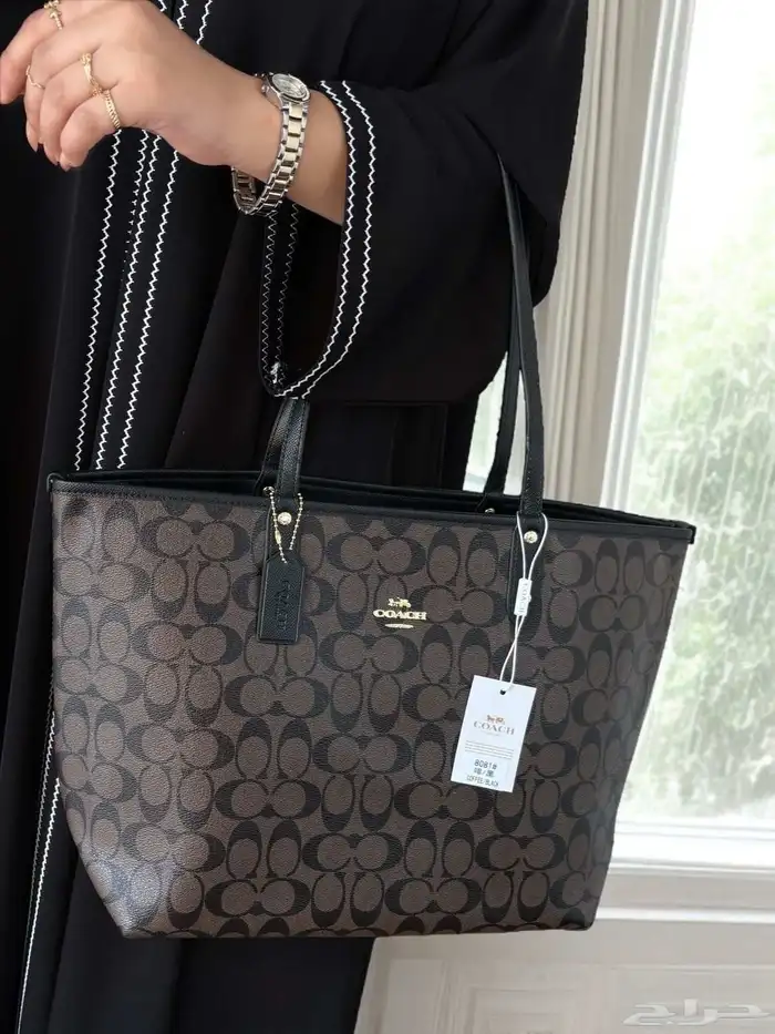 شنط ماركه تجزائة فقط هذا العرض 34