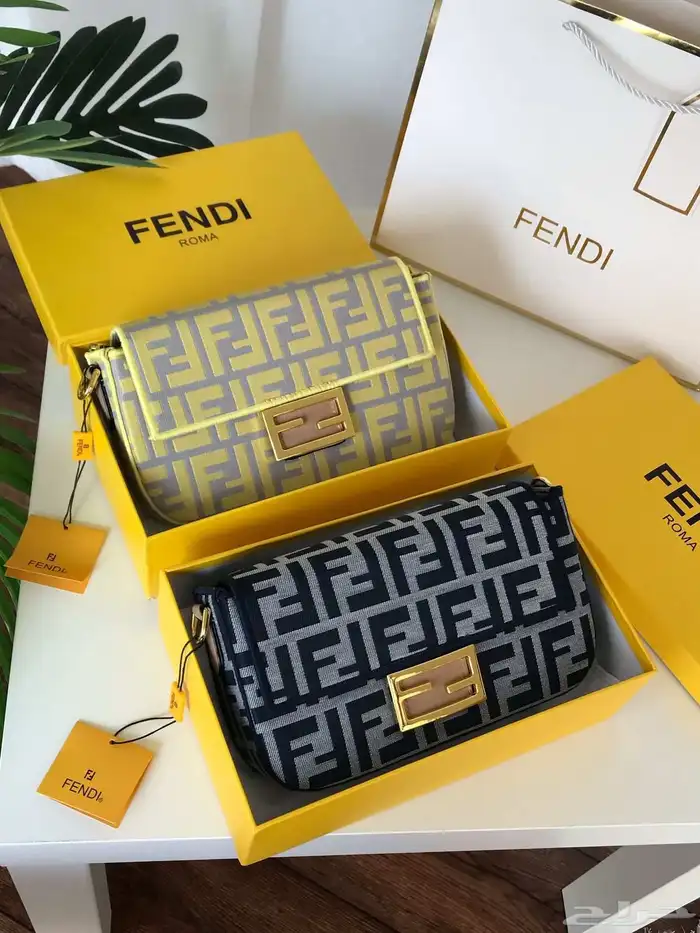 شنط ماركه تجزائة فقط هذا العرض 27