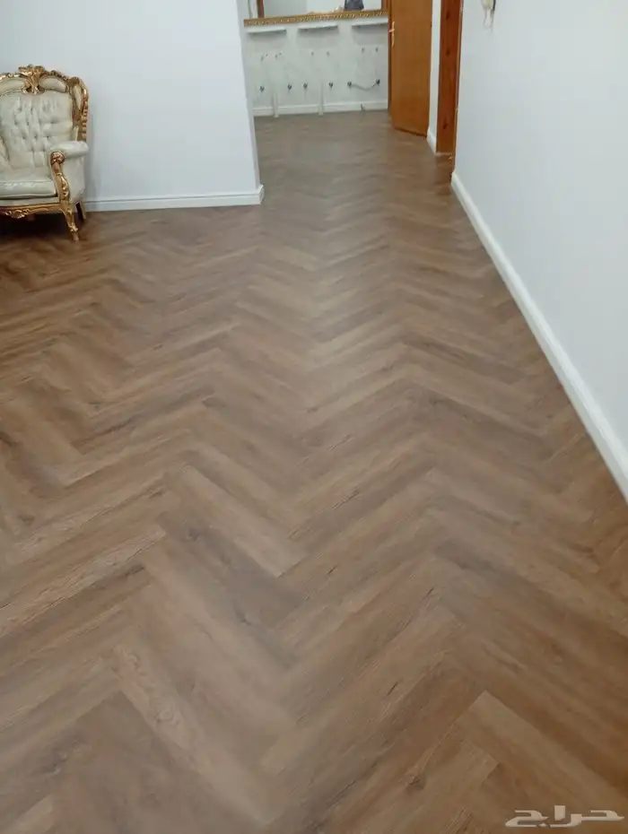 باركيه SPC مقاوم للماء عليه ضمان 10سنوات 2