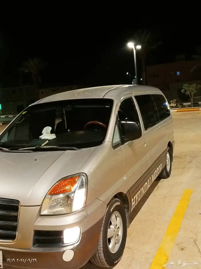 سياره هونداي فان H1 2006 تخزين وكاله 12
